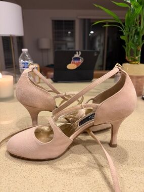 Werner Kern shoes beige size 4.5